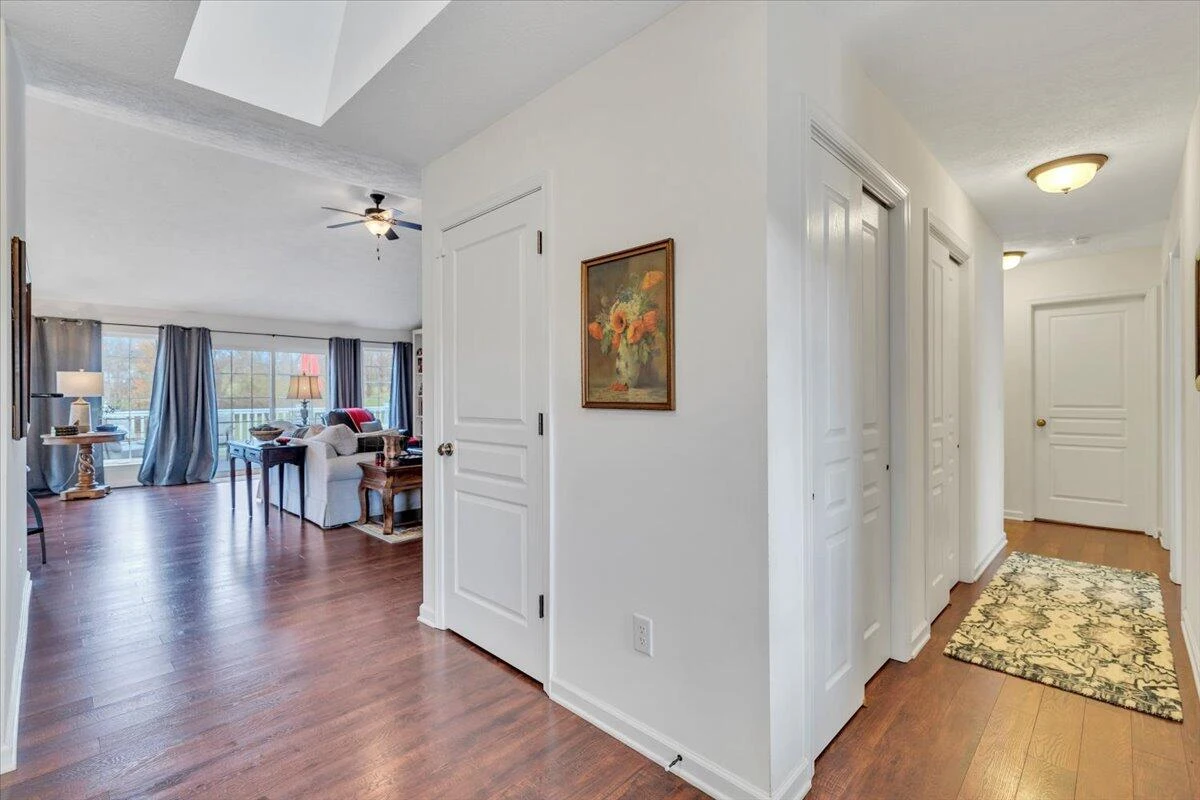 1074 Blueberry Hill CT - Photo 9