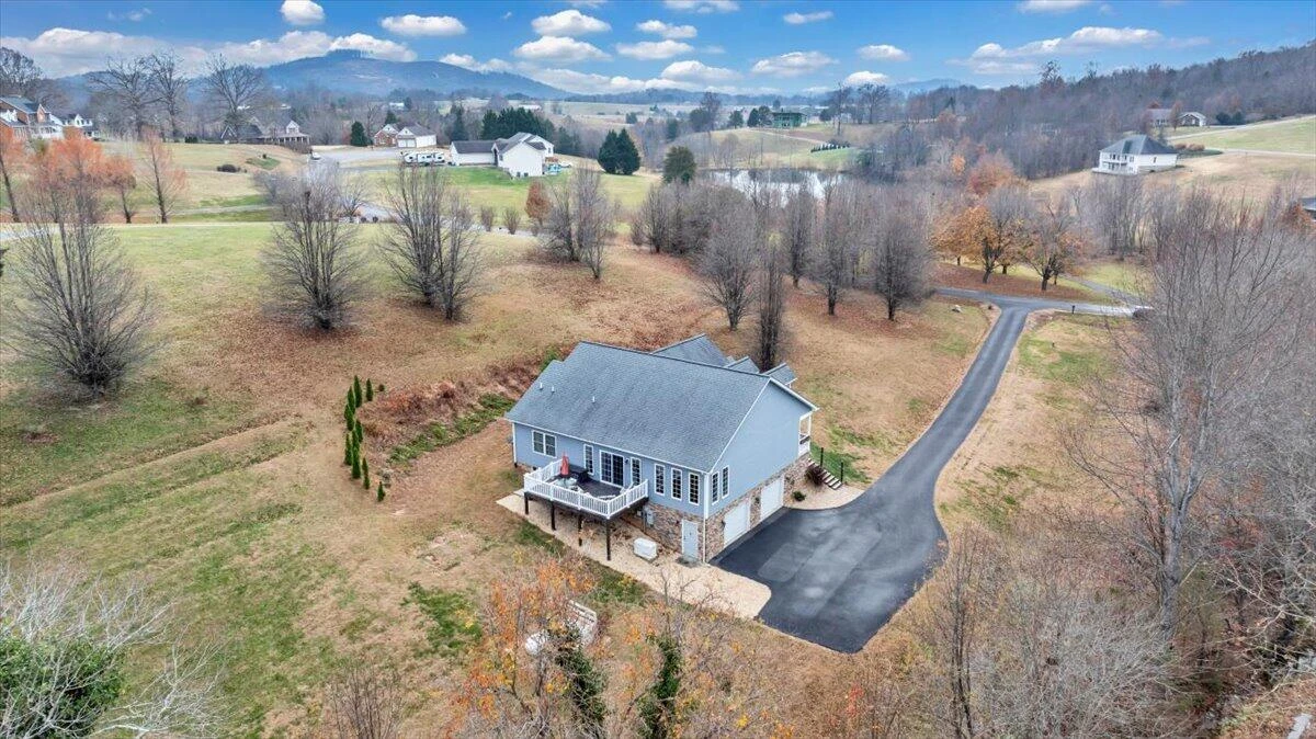 1074 Blueberry Hill CT - Photo 71
