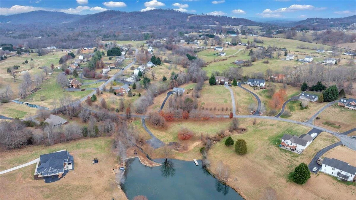 1074 Blueberry Hill CT - Photo 81