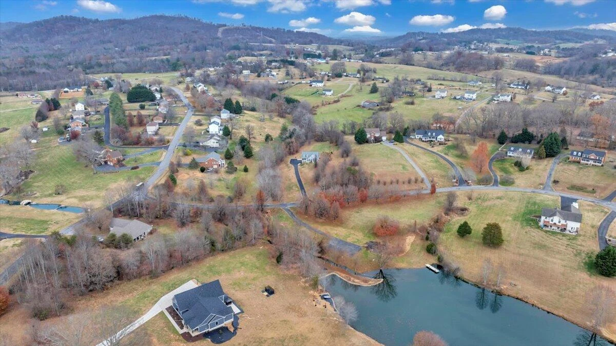 1074 Blueberry Hill CT - Photo 82