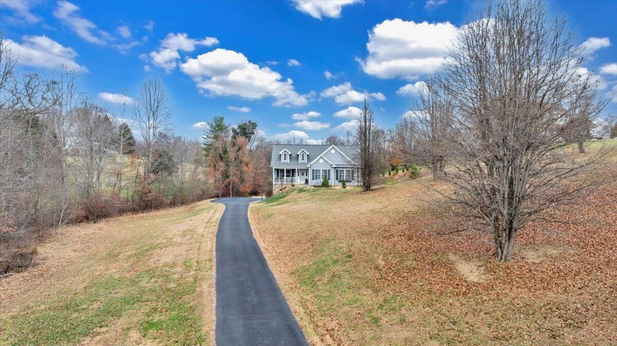 1074 Blueberry Hill CT - Photo 99