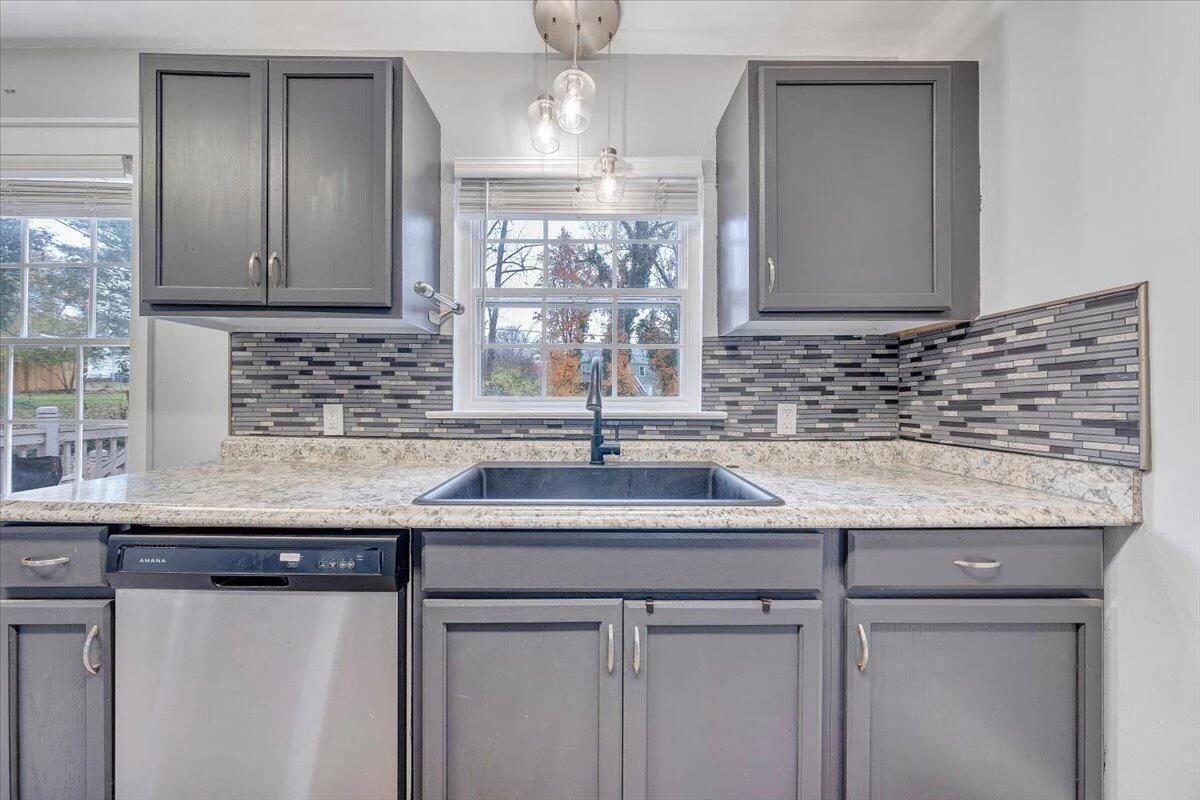 1901 Langdon RD SW - Photo 11