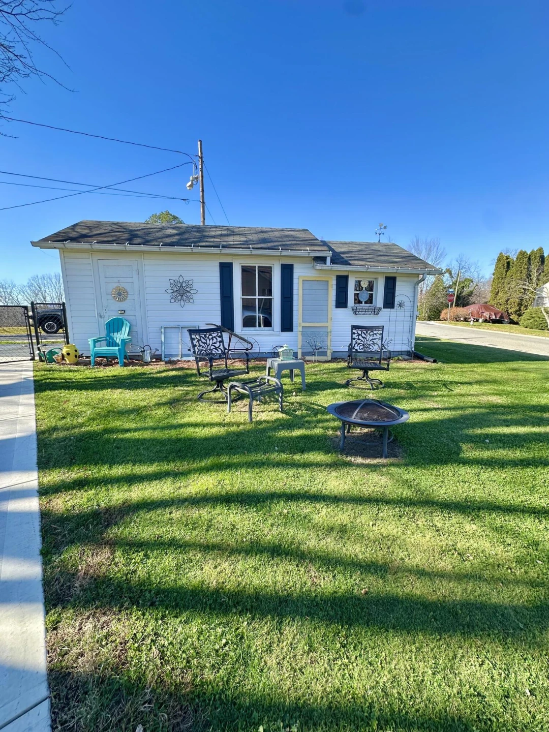 833 Jefferson AVE - Photo 12