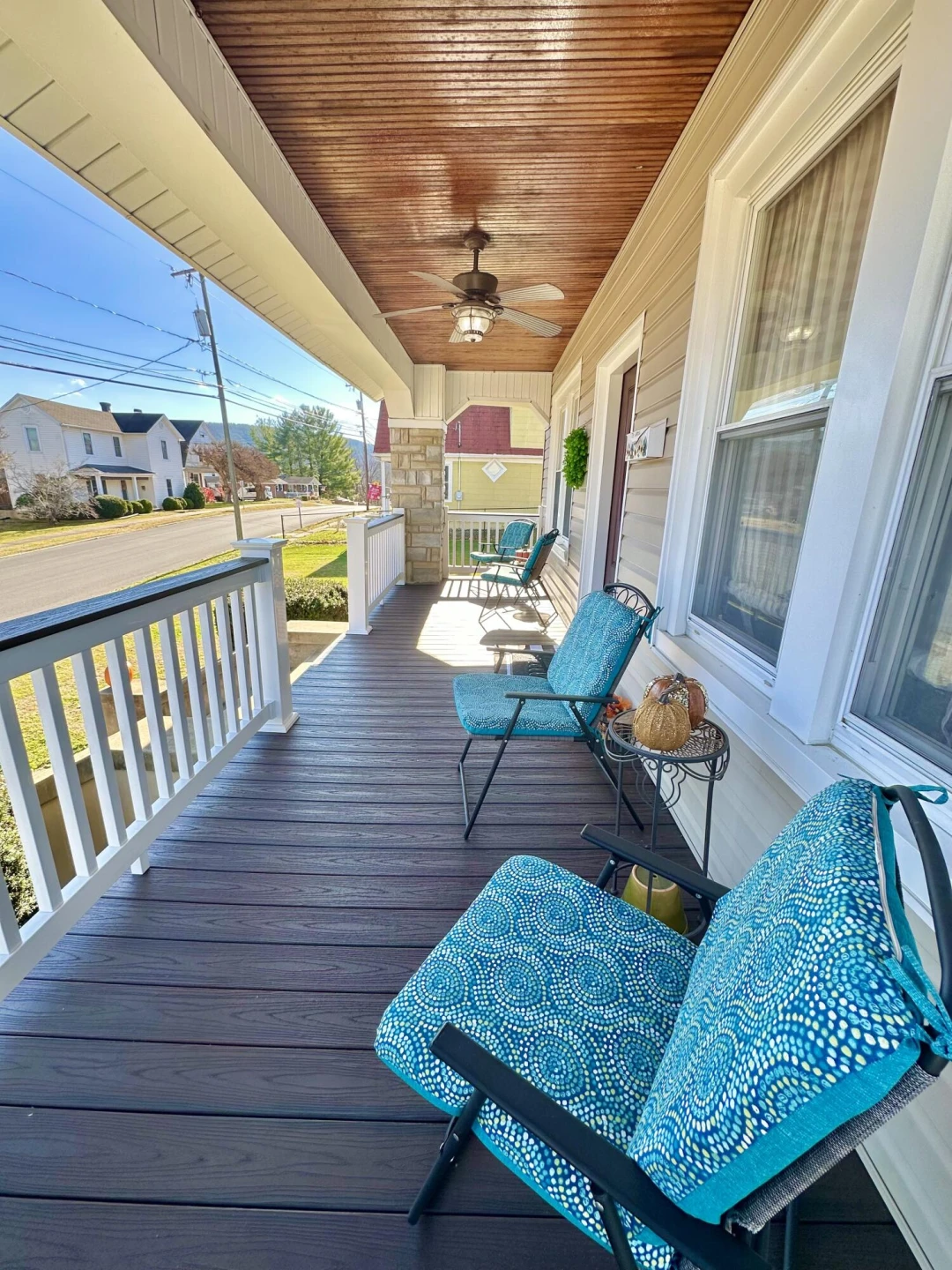 833 Jefferson AVE - Photo 17