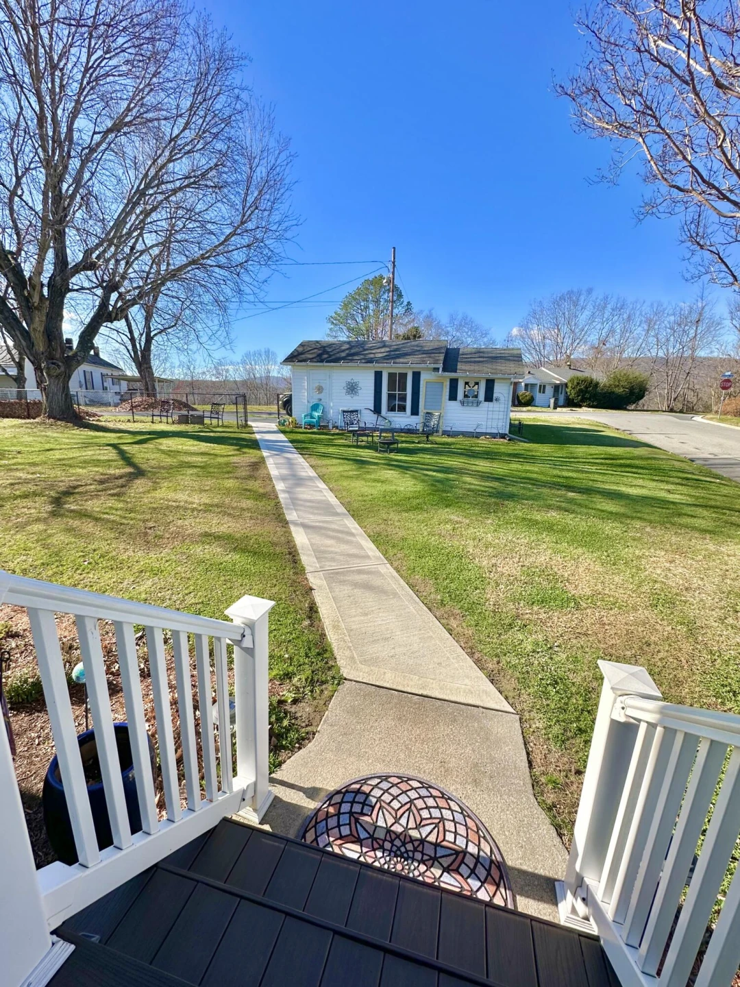 833 Jefferson AVE - Photo 6