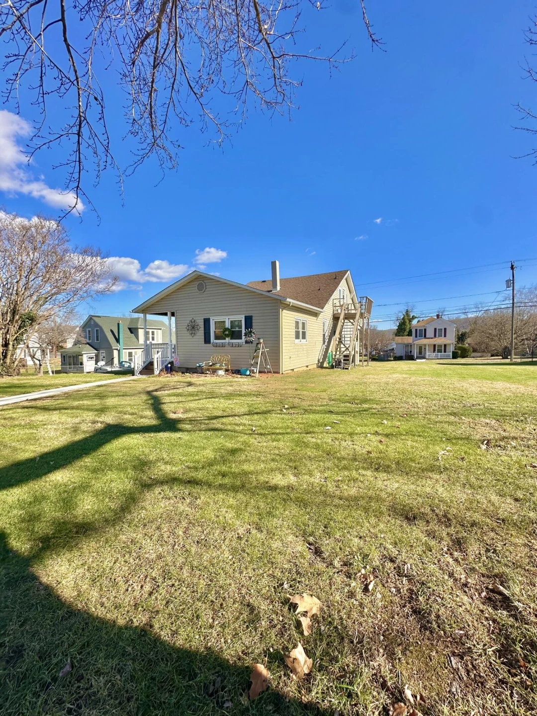833 Jefferson AVE - Photo 7