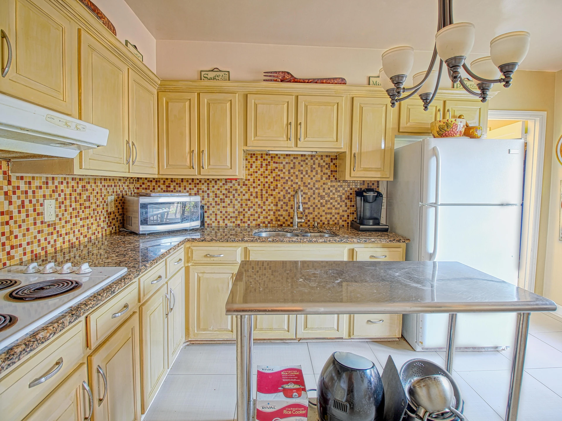 702 Norfolk PL - Photo 11