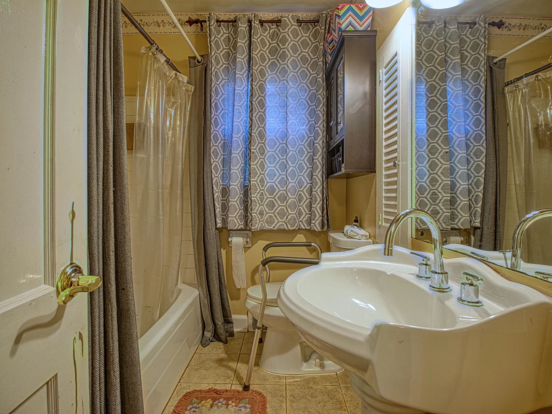 702 Norfolk PL - Photo 18
