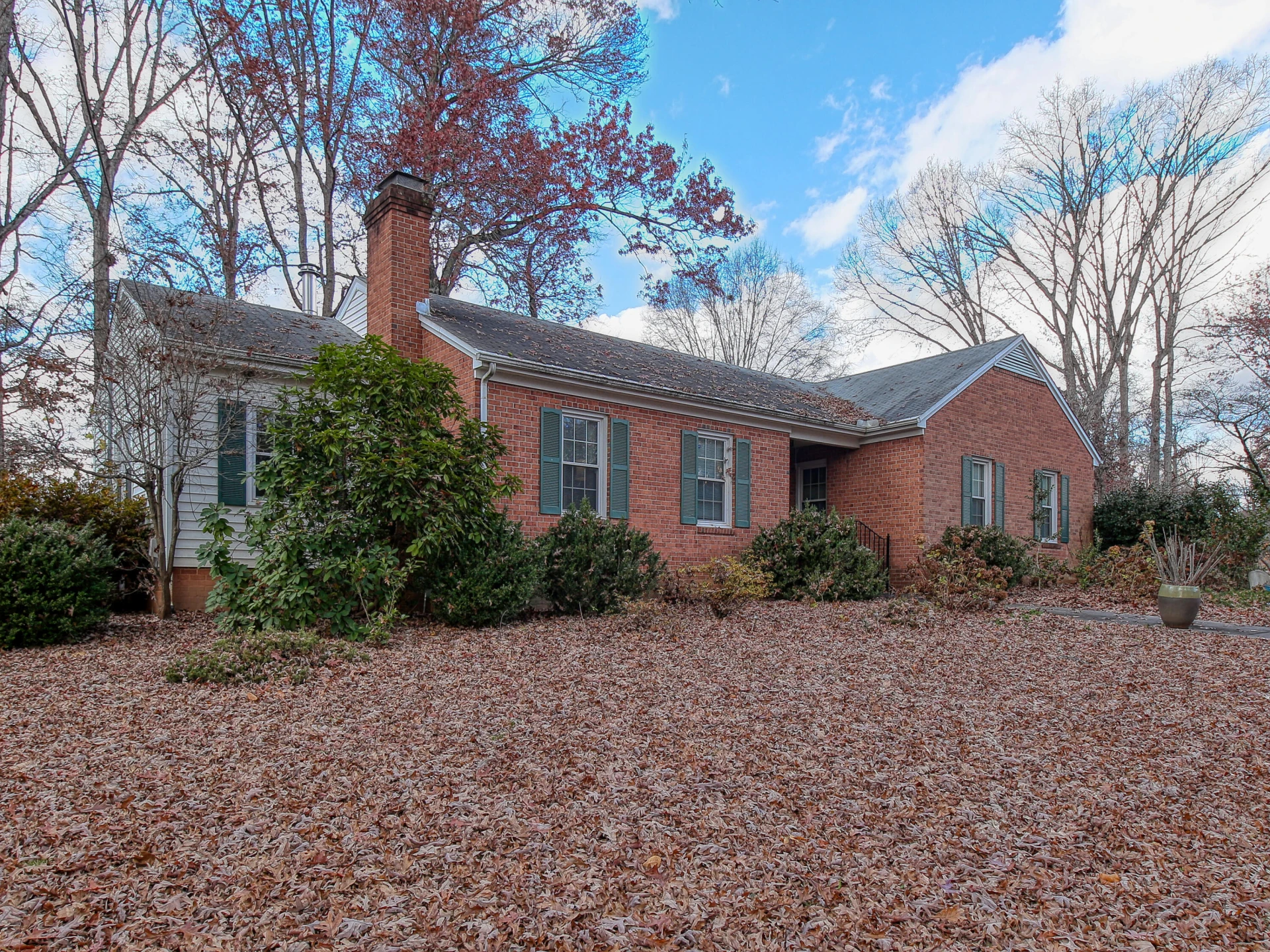 702 Norfolk PL - Photo 24