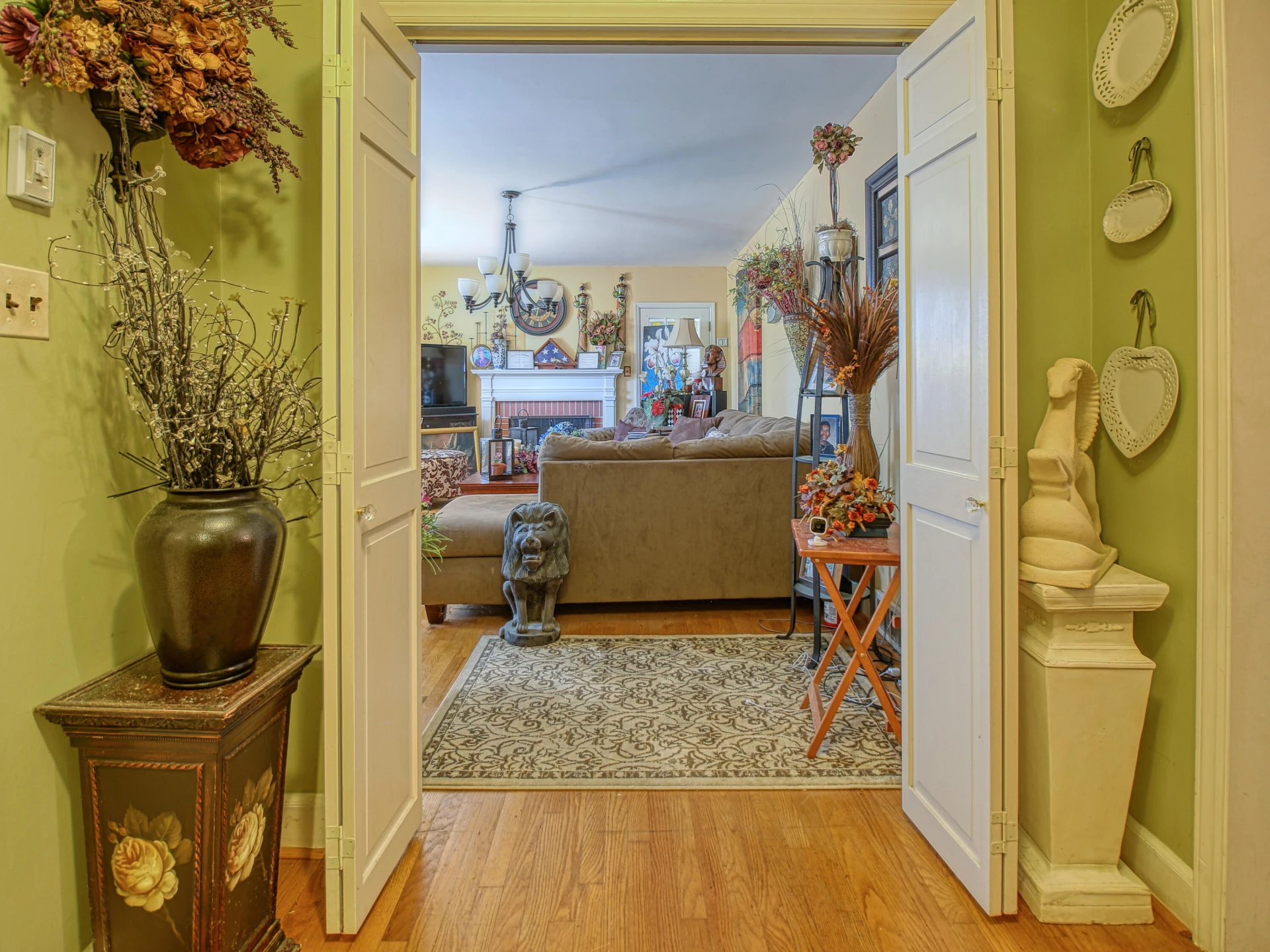702 Norfolk PL - Photo 3