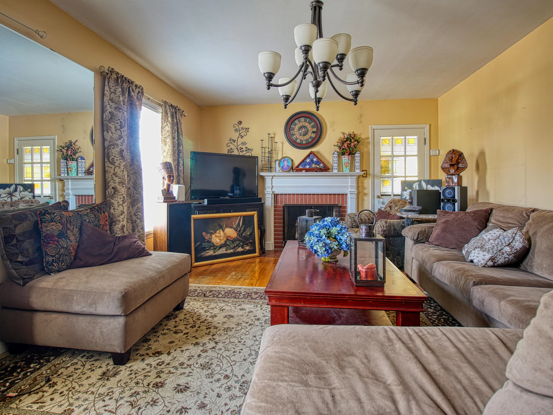 702 Norfolk PL - Photo 4