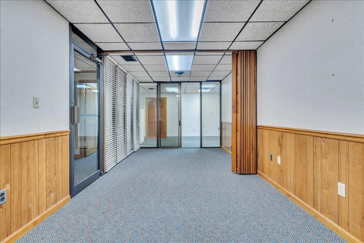 356 Campbell AVE SW - Photo 23