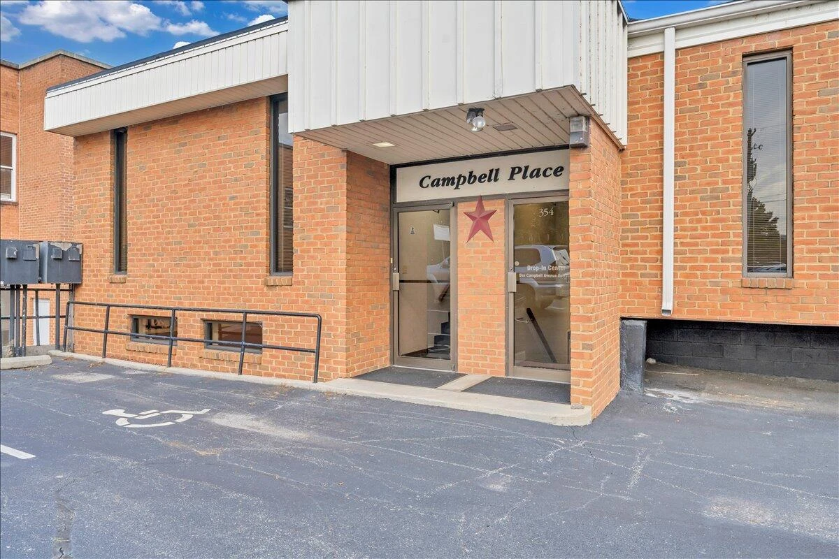 356 Campbell AVE SW - Photo 52