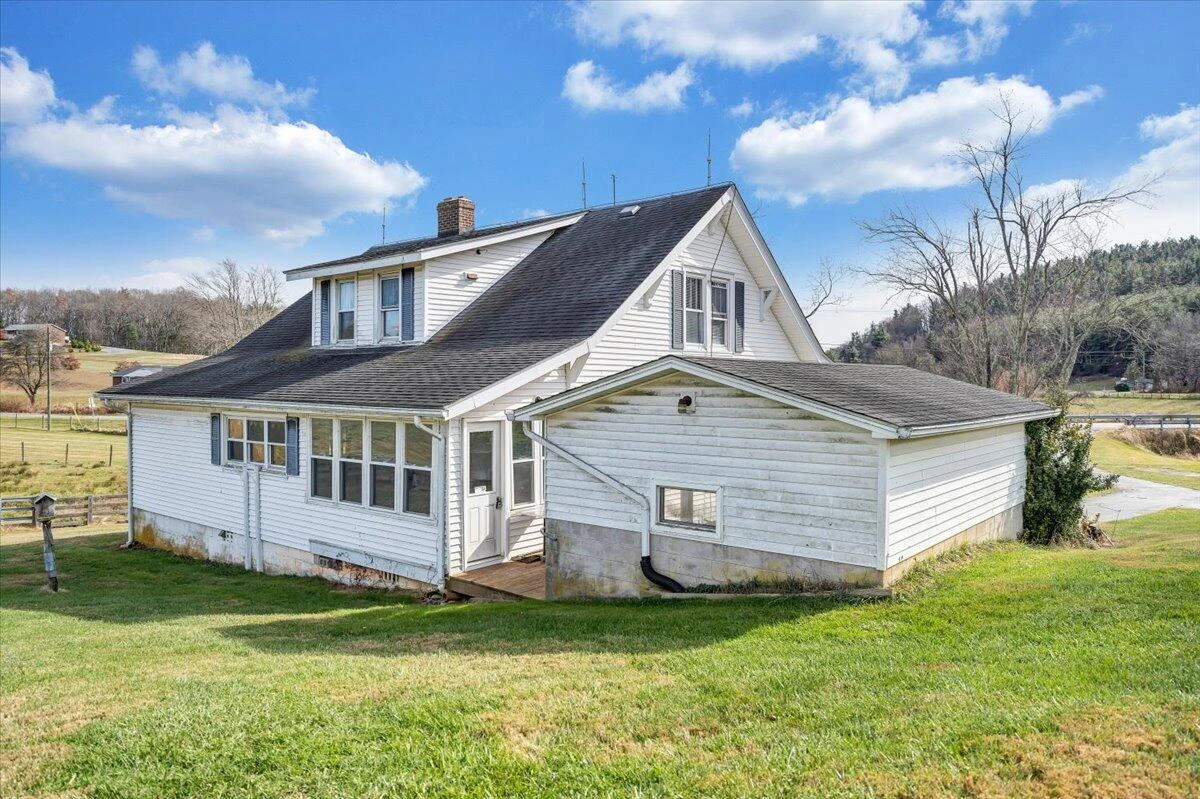 6629 Floyd Highway N - Photo 11