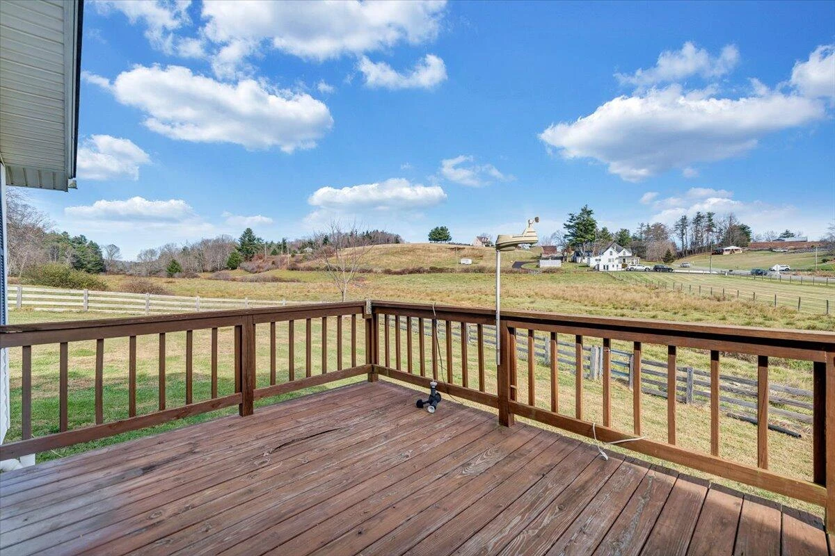 6629 Floyd Highway N - Photo 13