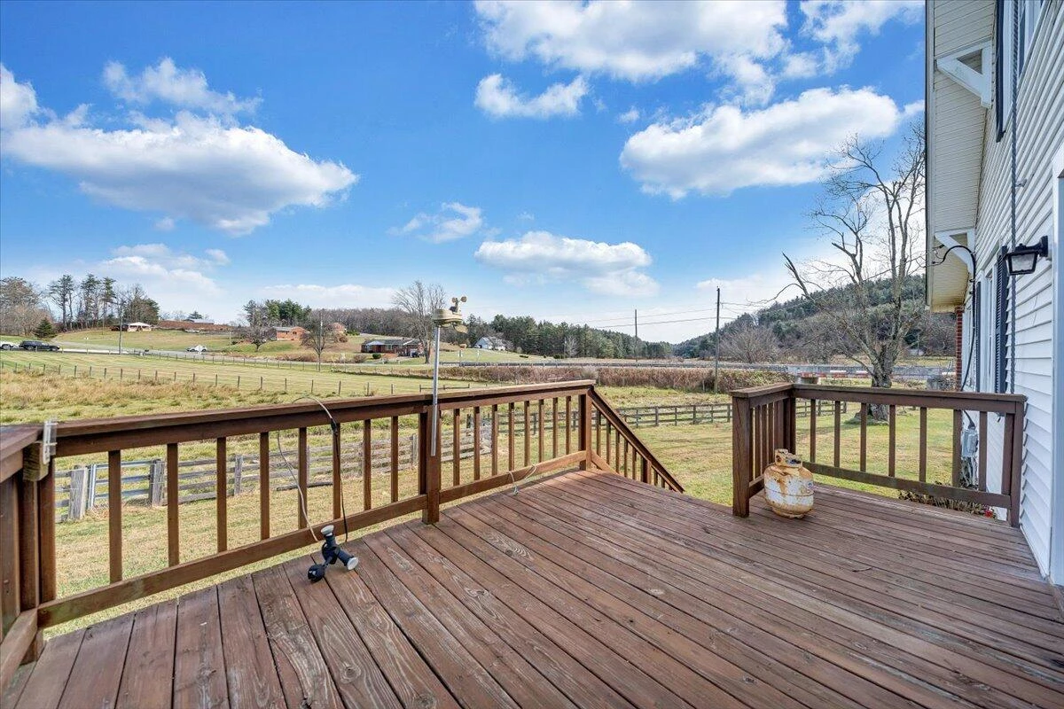 6629 Floyd Highway N - Photo 14