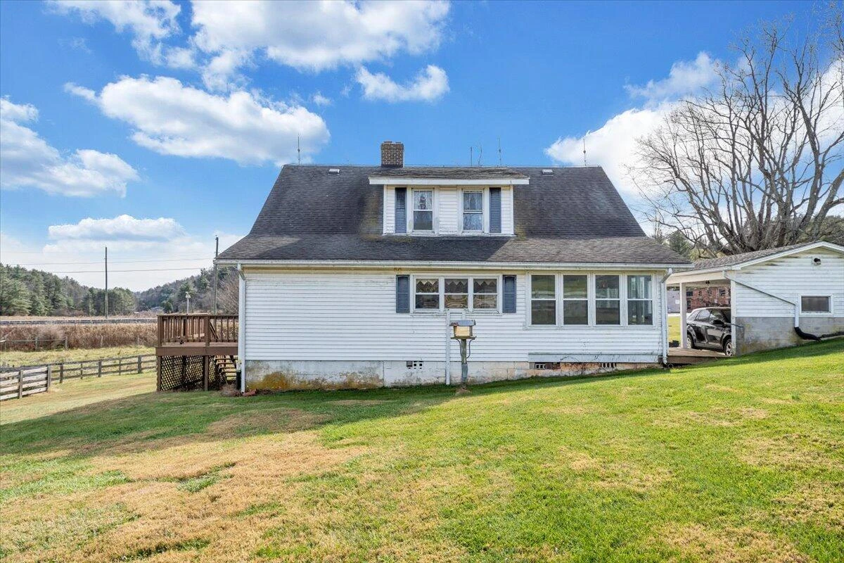 6629 Floyd Highway N - Photo 18