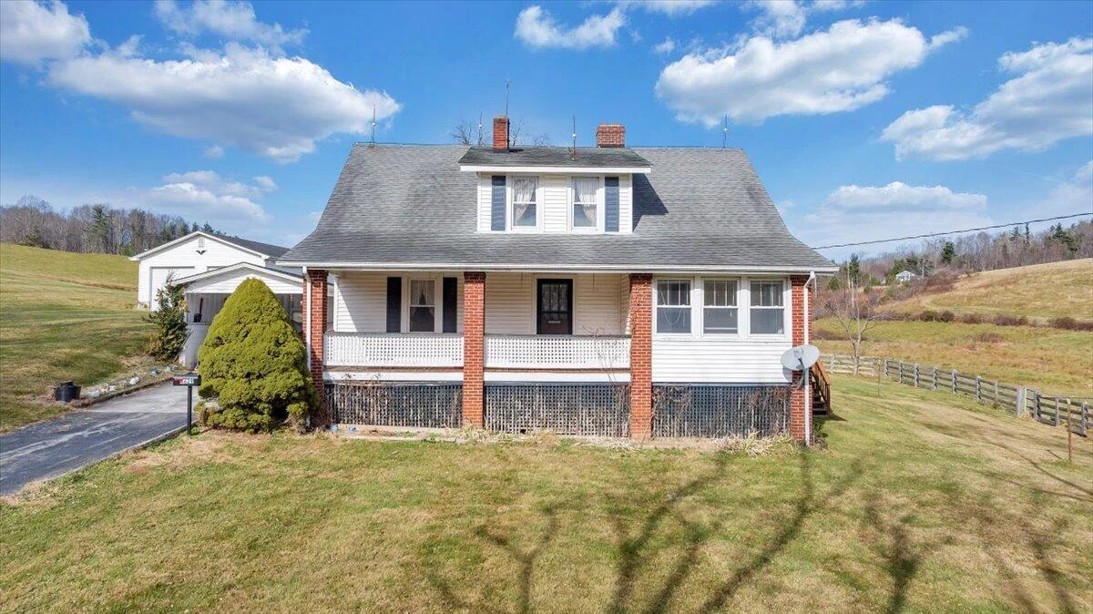 6629 Floyd Highway N - Photo 5