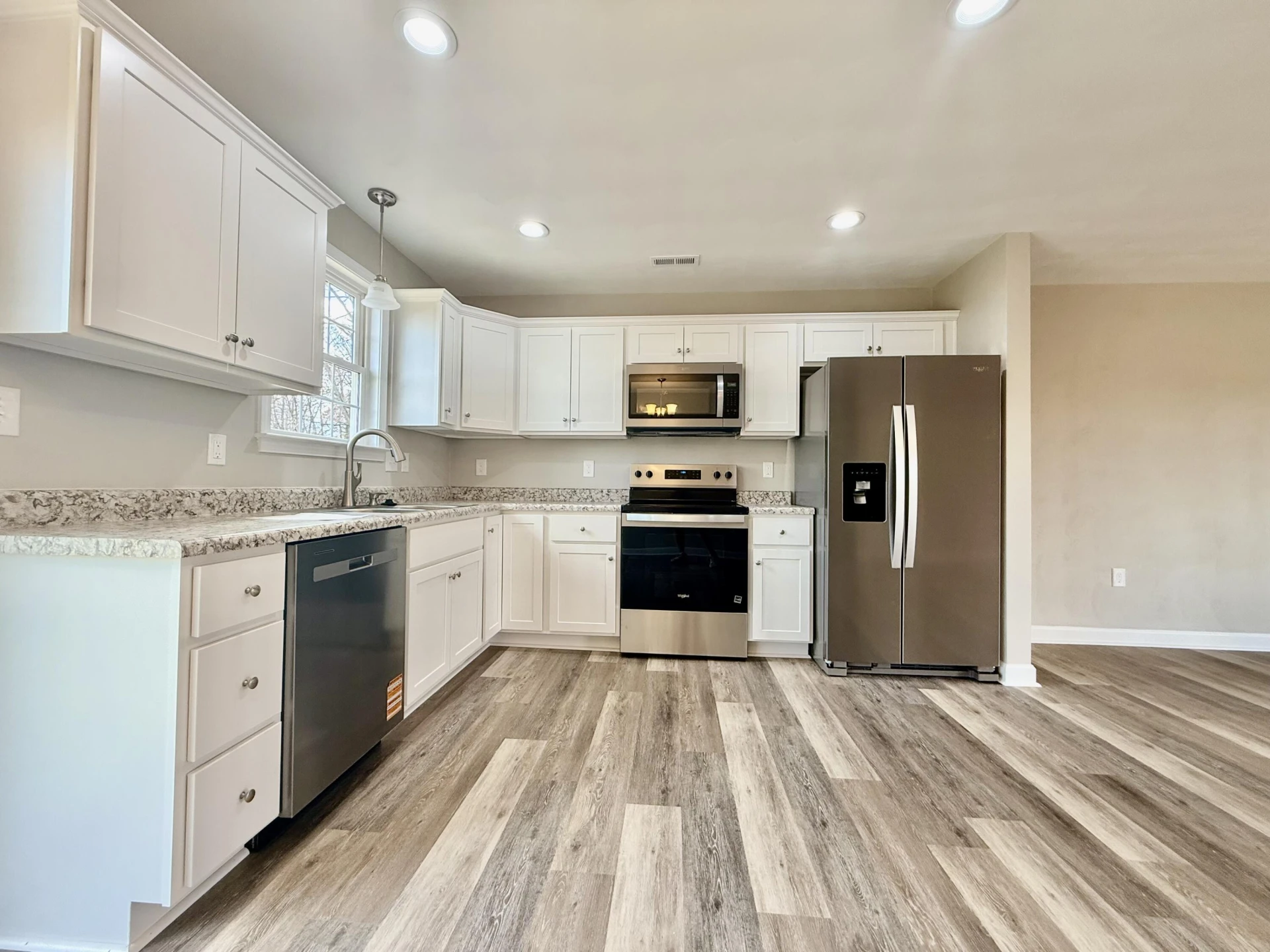 4446 Stonewall RD NW - Photo 5