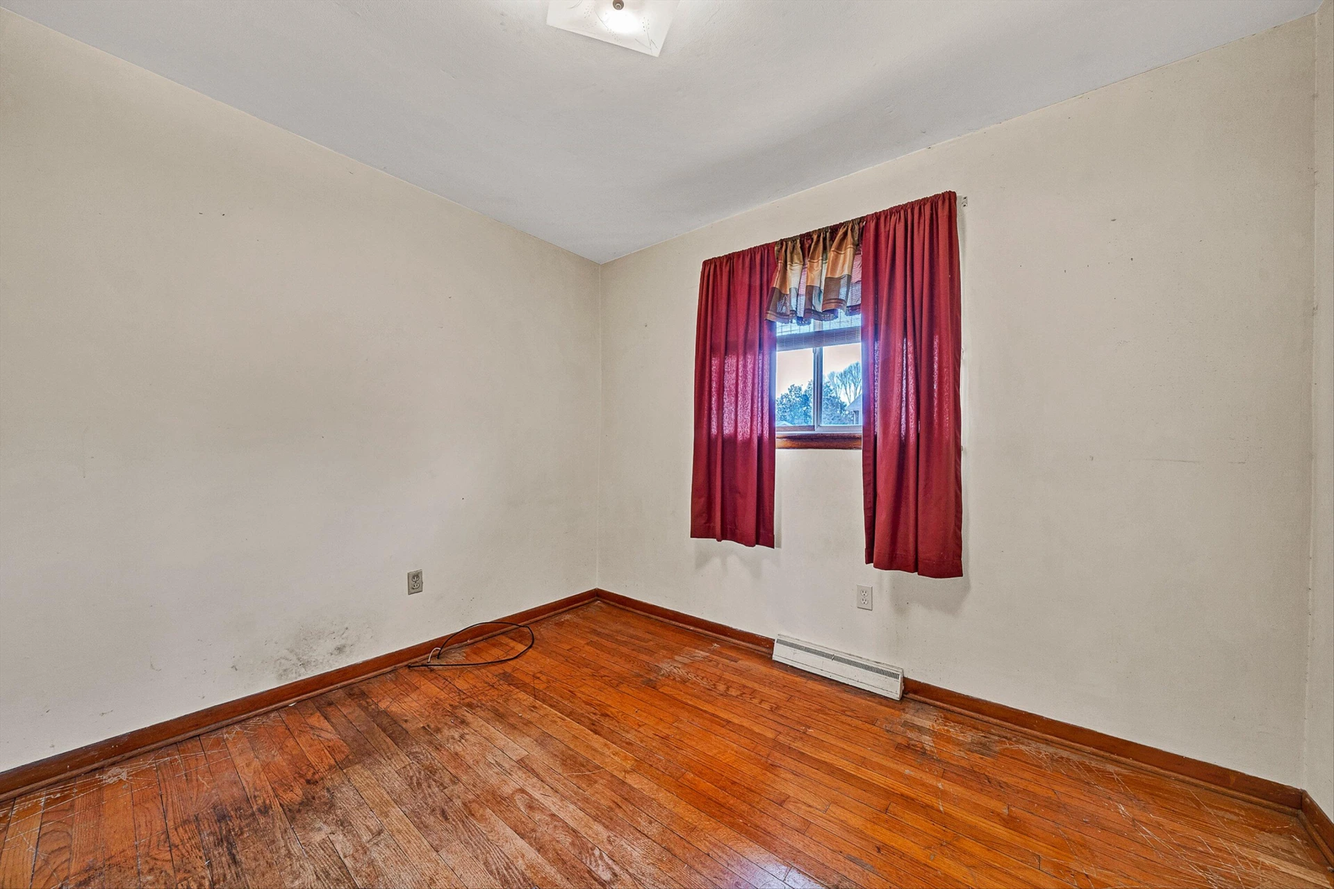 203 Cherryhill RD NW - Photo 17