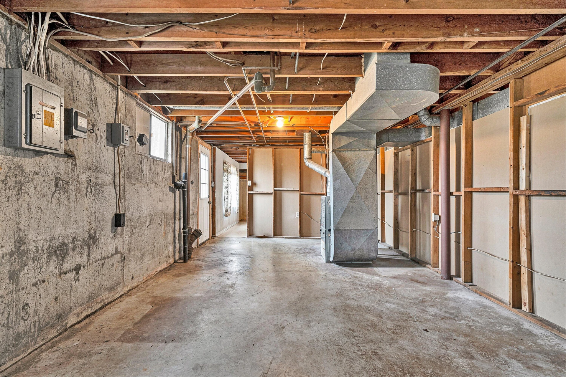 203 Cherryhill RD NW - Photo 23