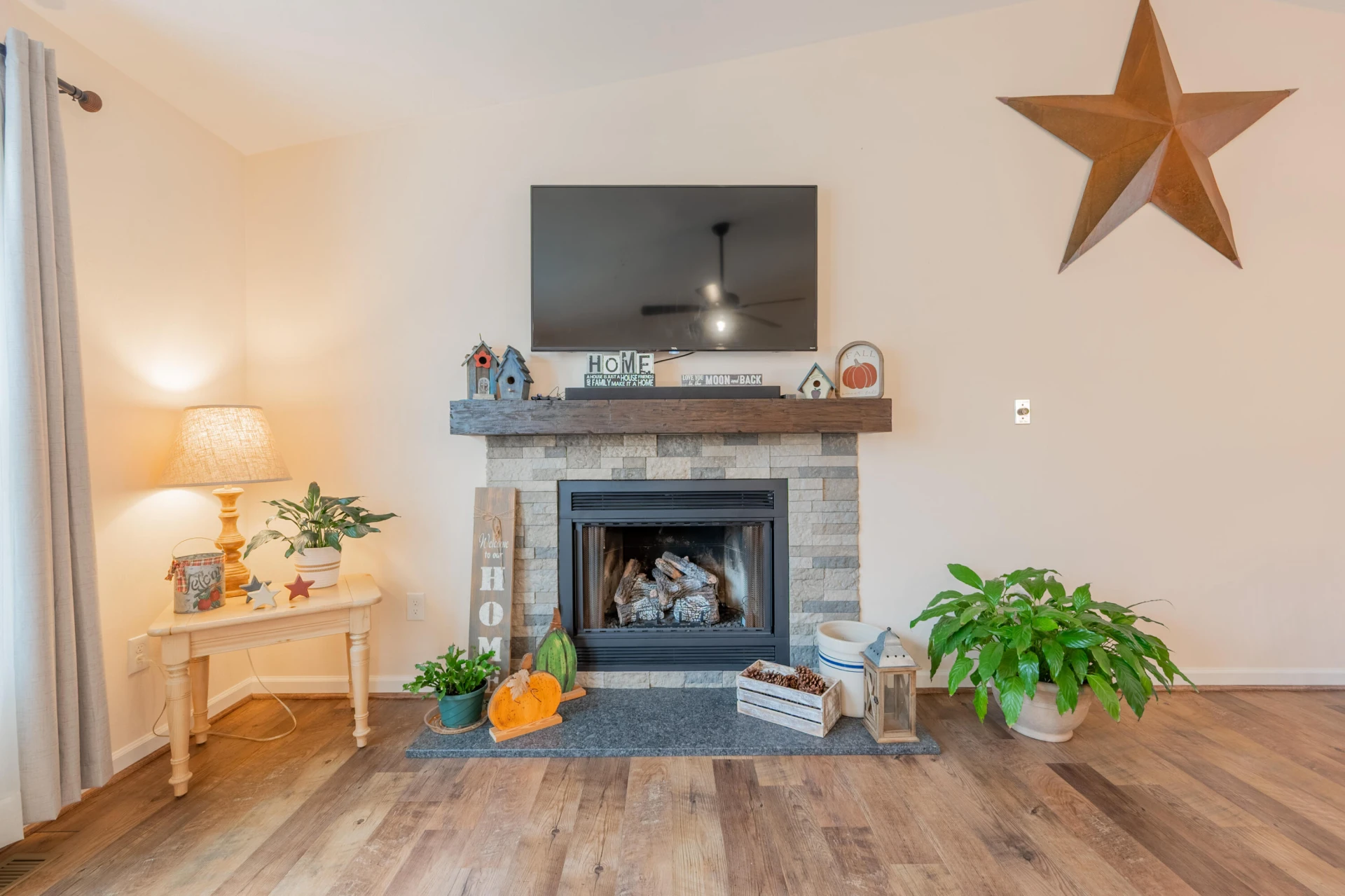 8011 Cedar Edge RD - Photo 15