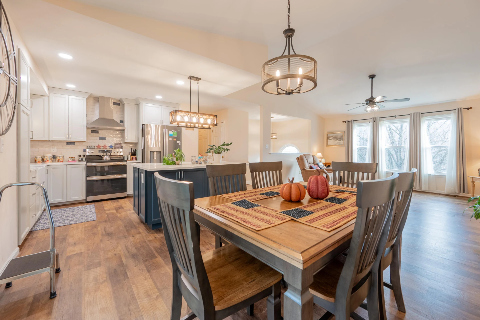 8011 Cedar Edge RD - Photo 20