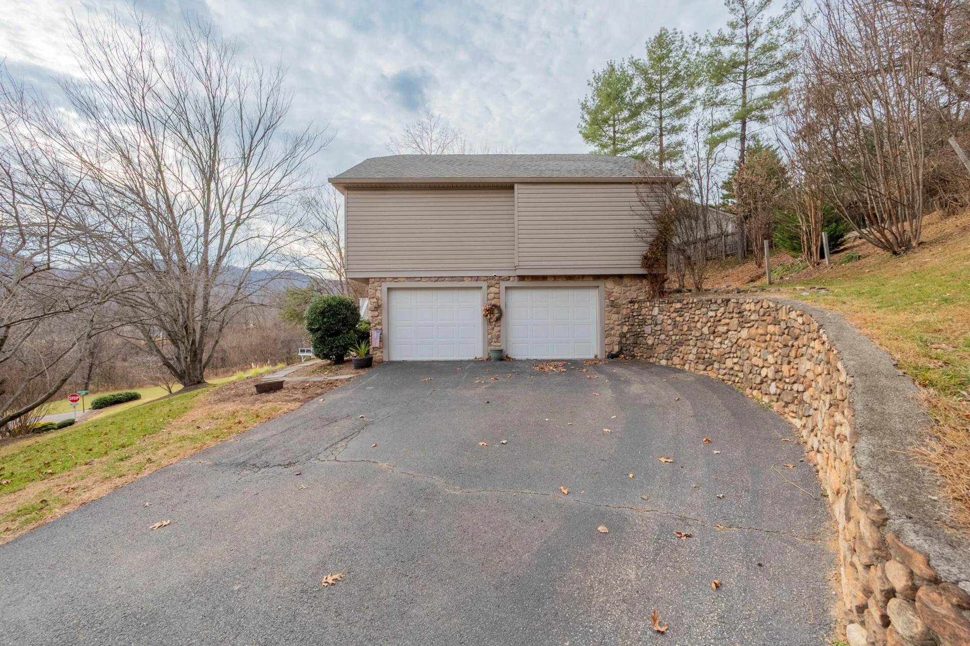 8011 Cedar Edge RD - Photo 57