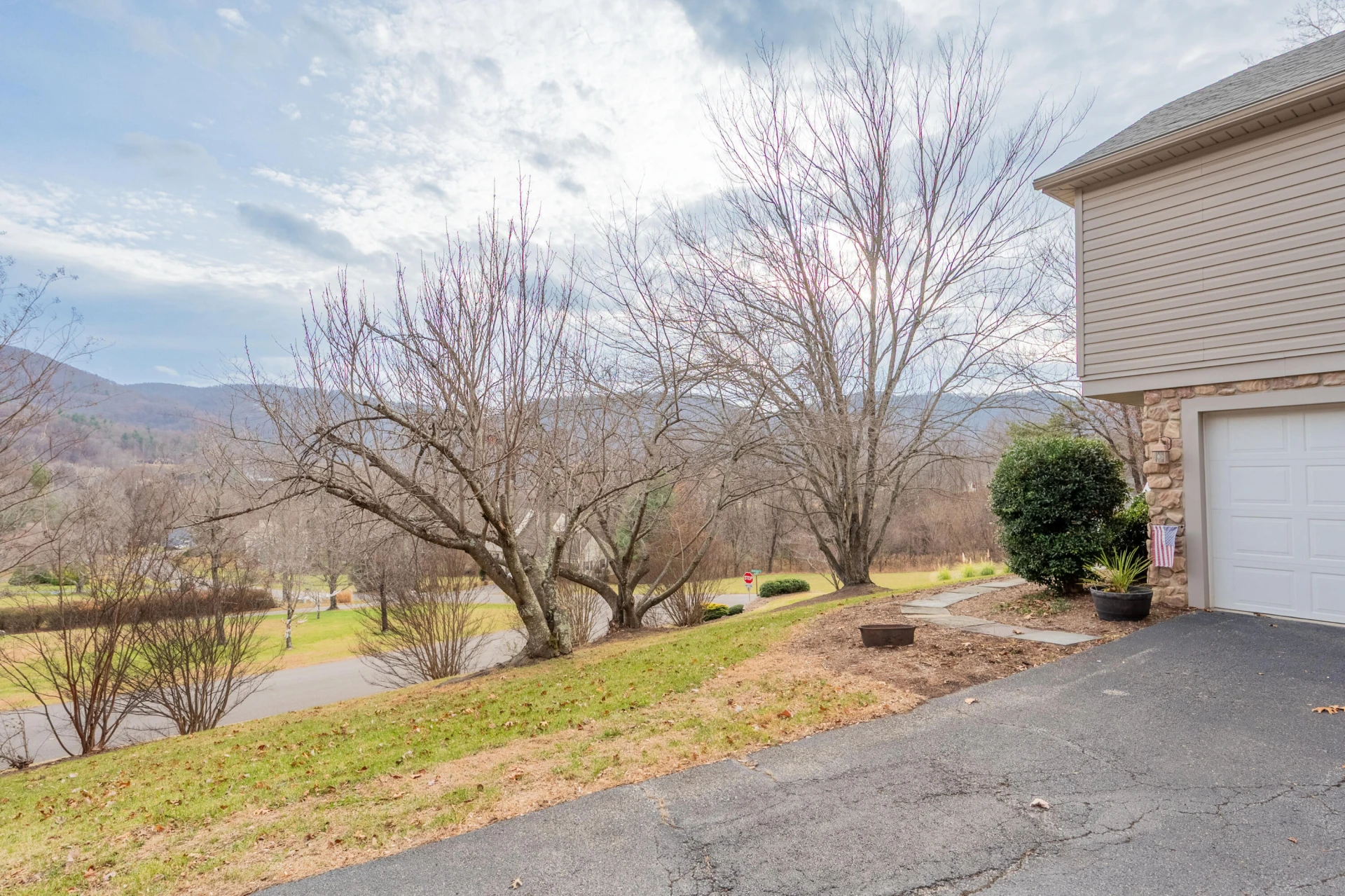 8011 Cedar Edge RD - Photo 58