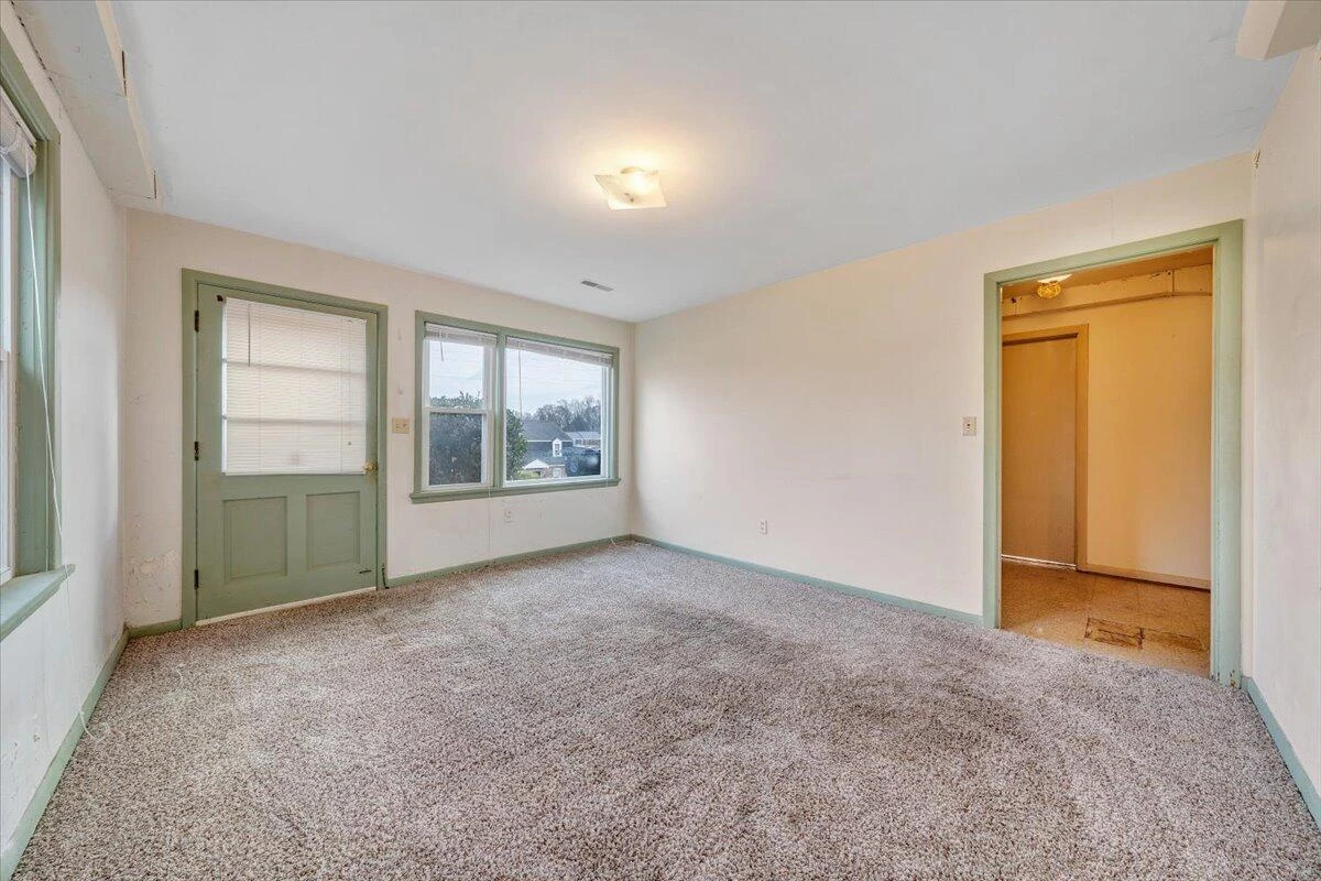 4801 Boonsboro RD - Photo 41