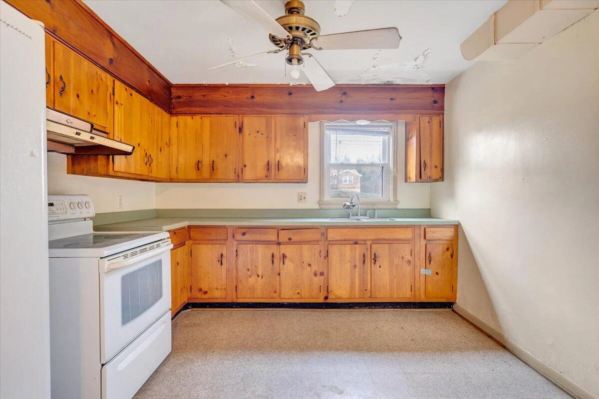 4801 Boonsboro RD - Photo 47
