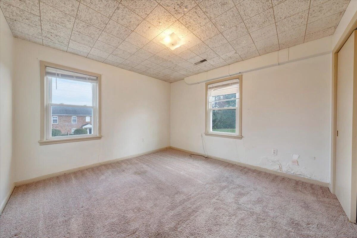 4801 Boonsboro RD - Photo 51