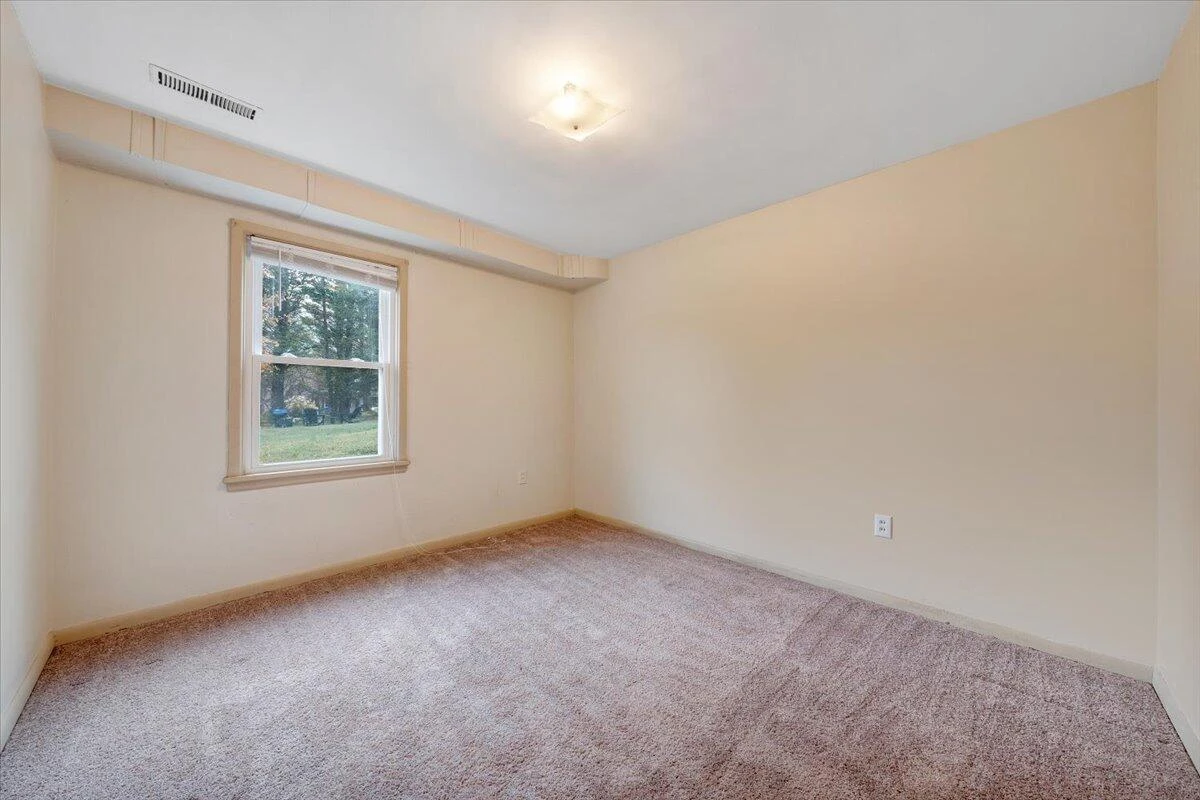 4801 Boonsboro RD - Photo 53