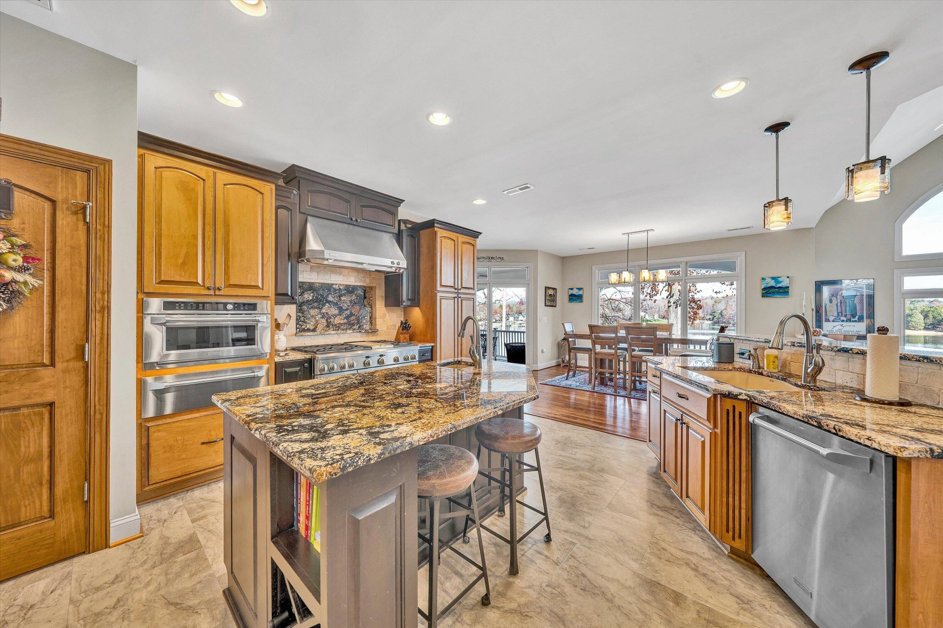 695 Fox Chase RD - Photo 21