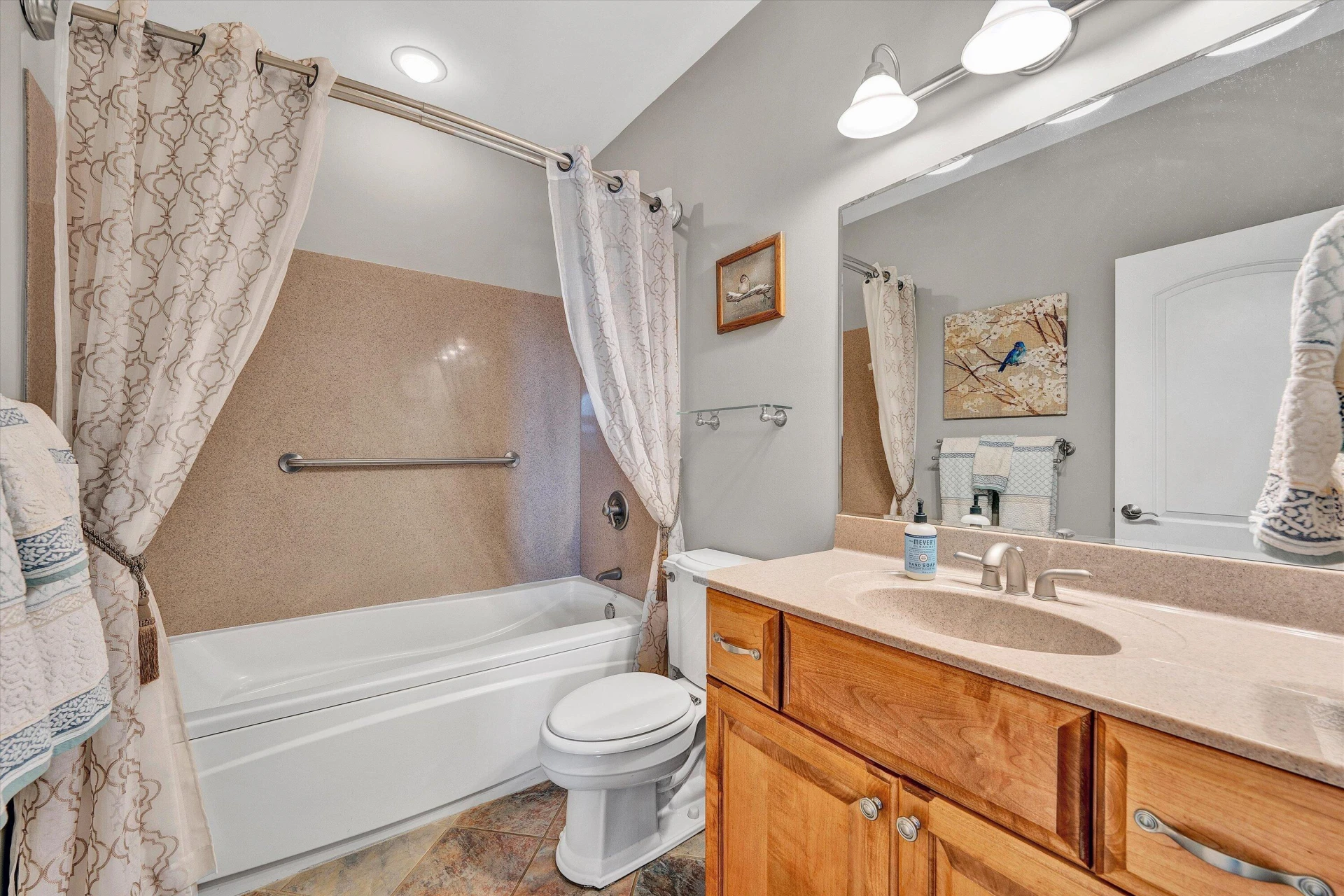 695 Fox Chase RD - Photo 26