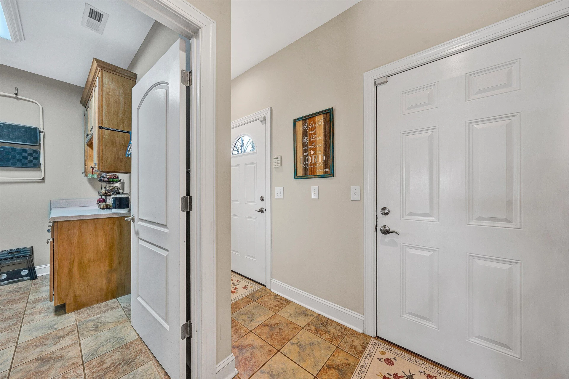 695 Fox Chase RD - Photo 28