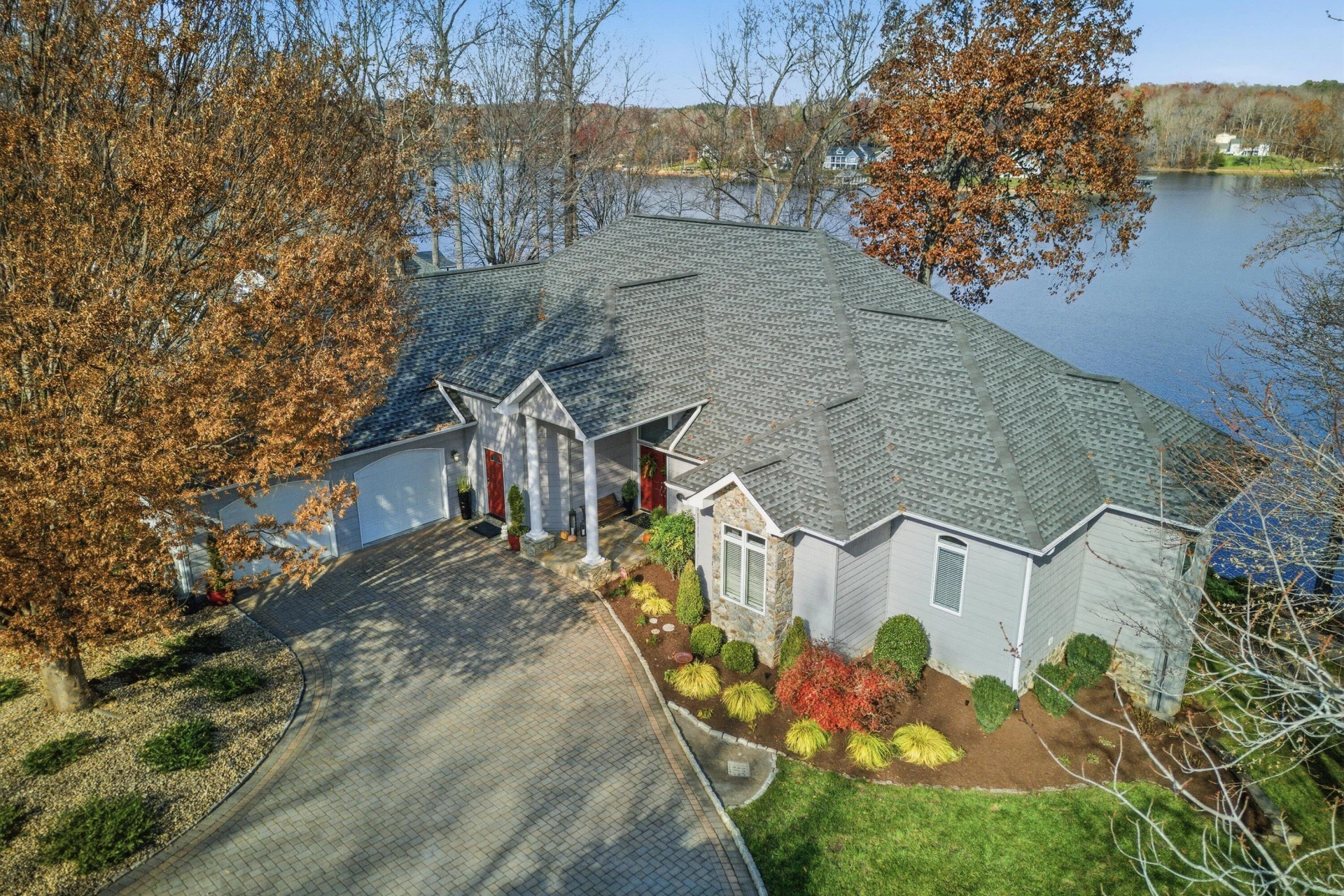 695 Fox Chase RD - Photo 5