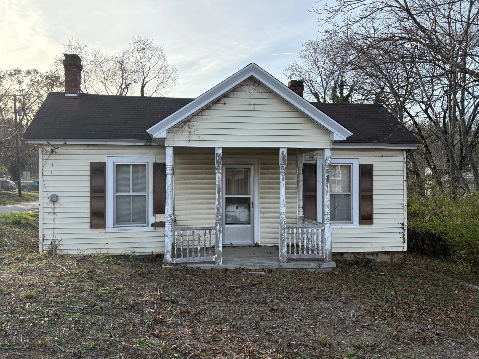 202 N Roanoke ST