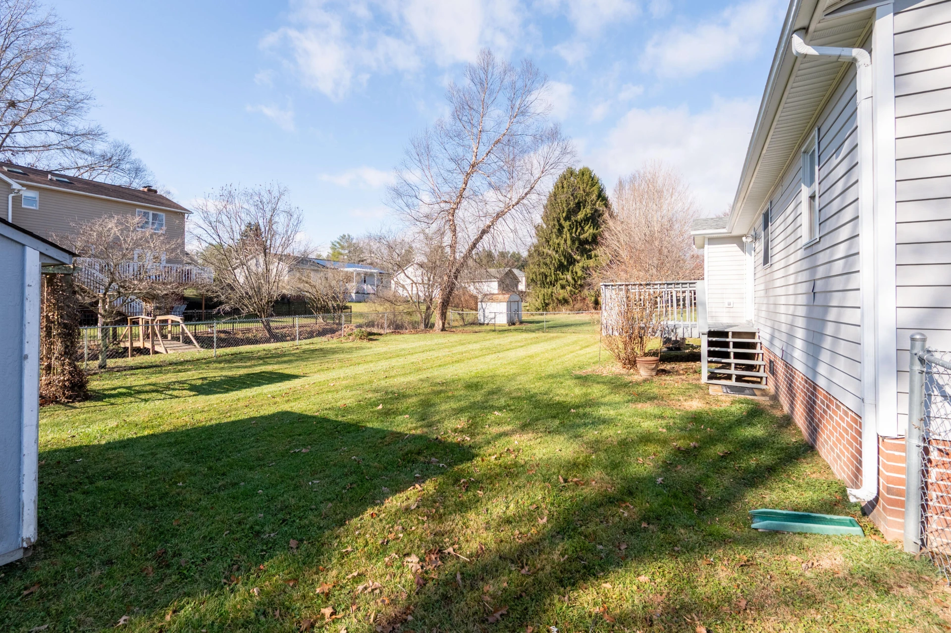 1309 Sandy CIR - Photo 28
