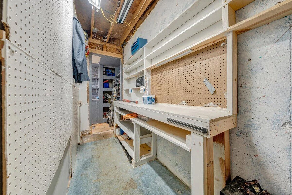65 Avon ST - Photo 26