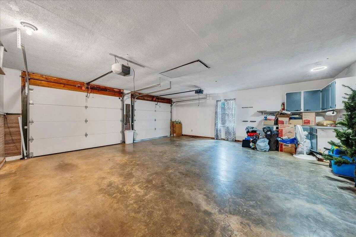 65 Avon ST - Photo 28