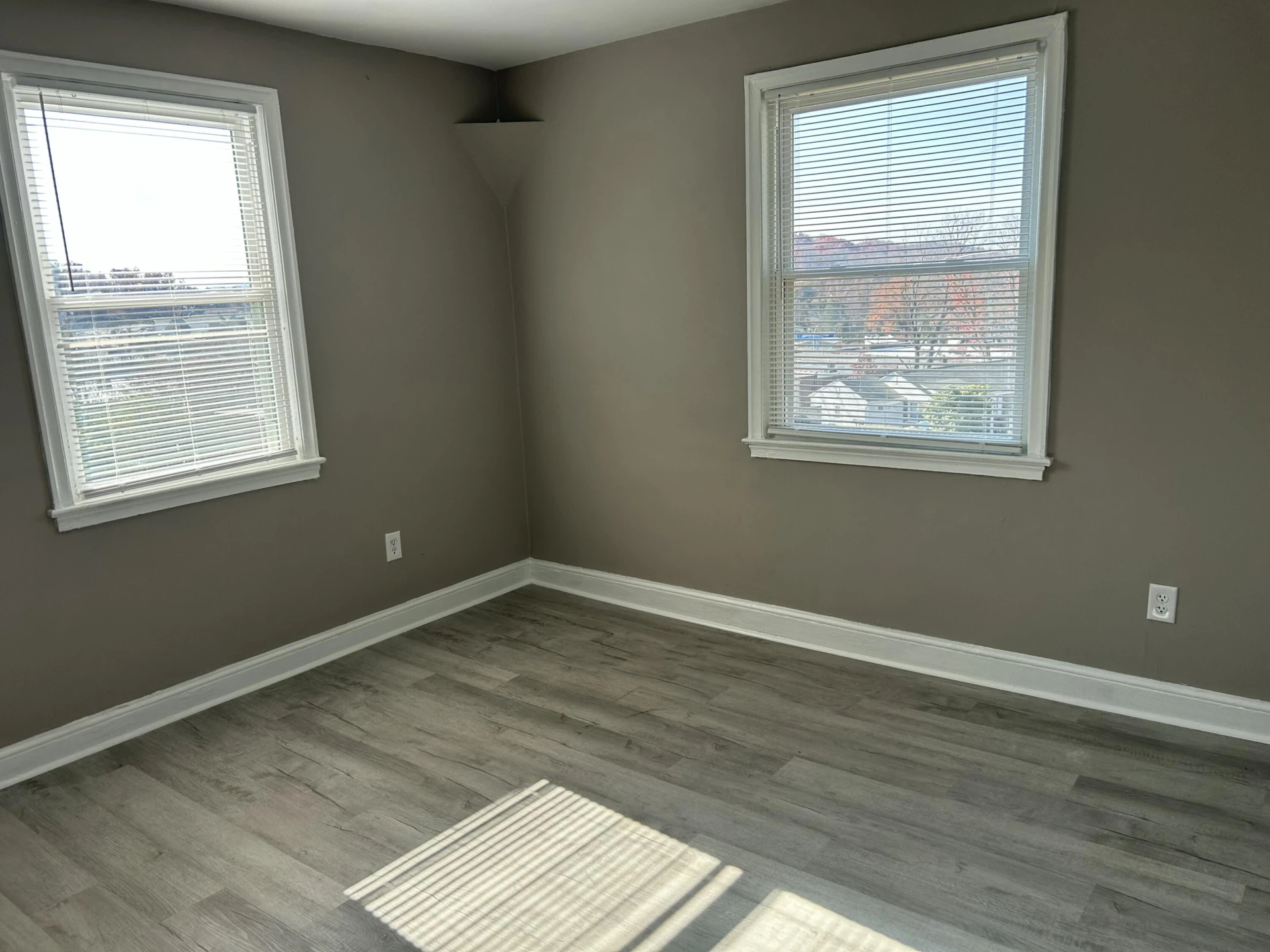 1014 Tahoe DR - Photo 17
