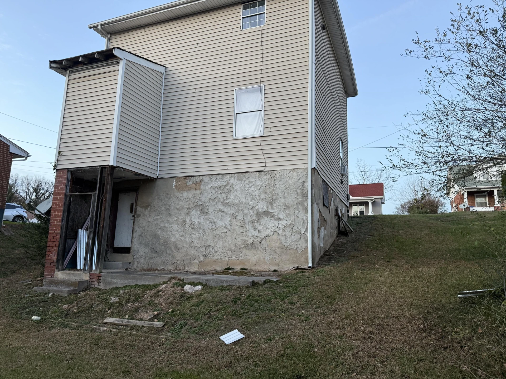 1710 NW Mercer AVE NW #2 - Photo 4