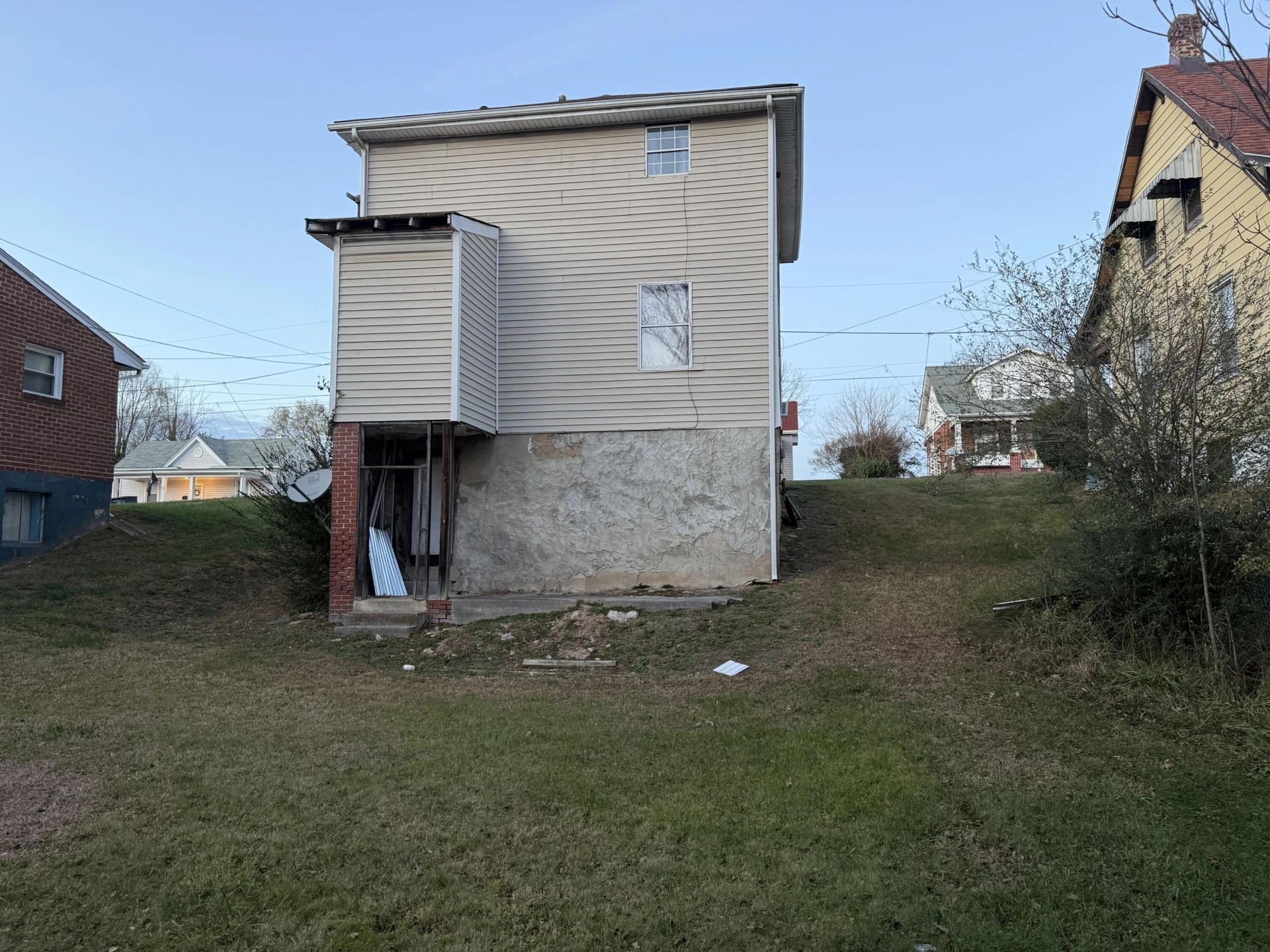 1710 NW Mercer AVE NW #2 - Photo 5