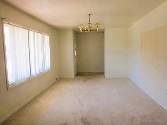 371 TROTT CIR - Photo 6