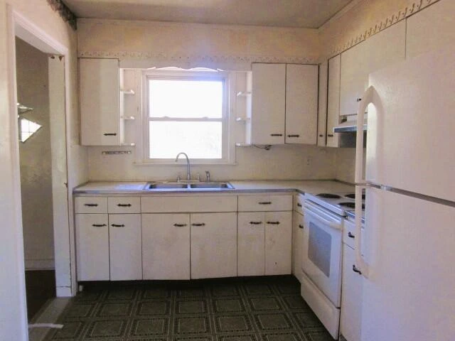 371 TROTT CIR - Photo 8