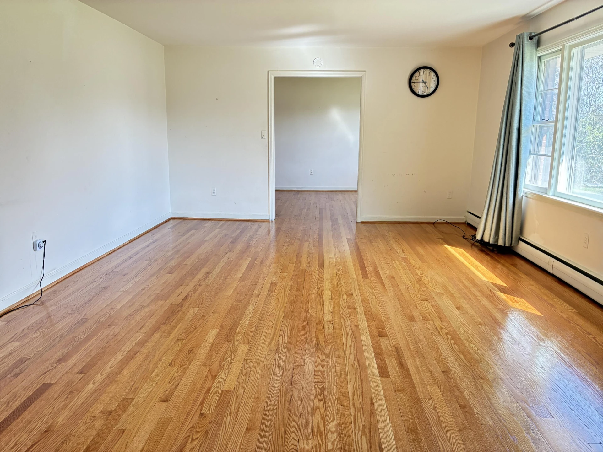 4021 Clairmont ST SW - Photo 2