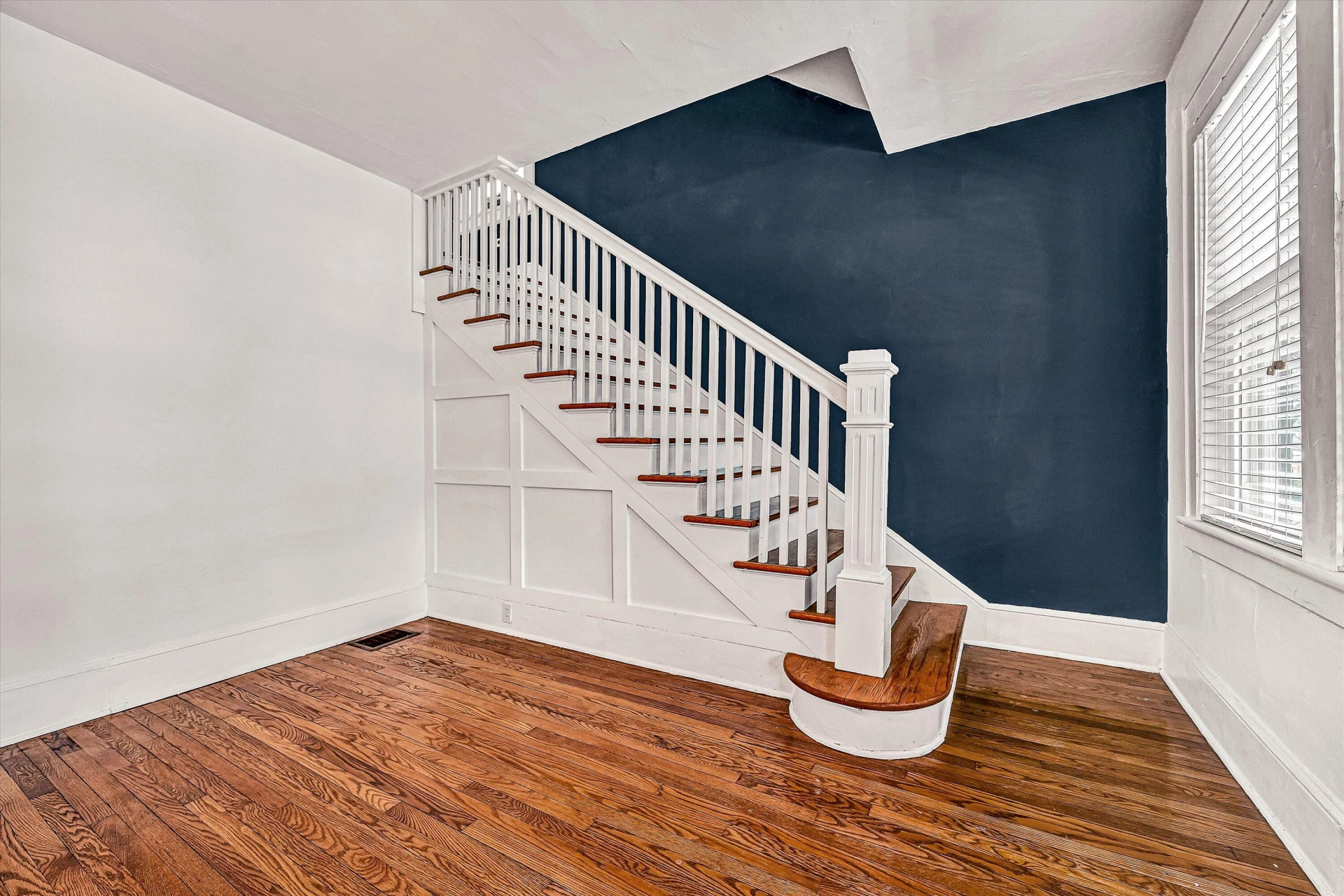 2420 Tillett RD SW - Photo 10