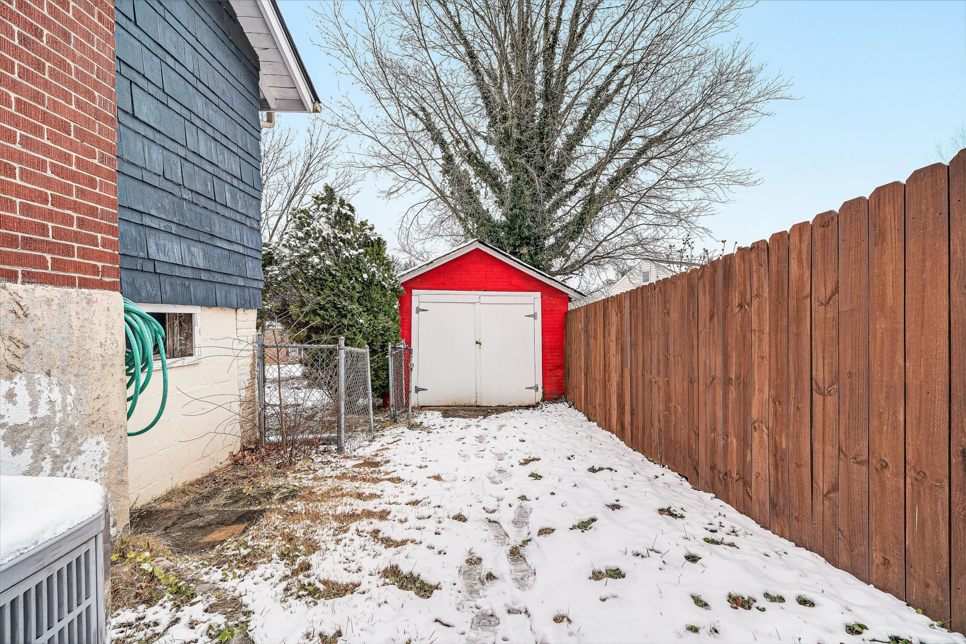 2420 Tillett RD SW - Photo 28