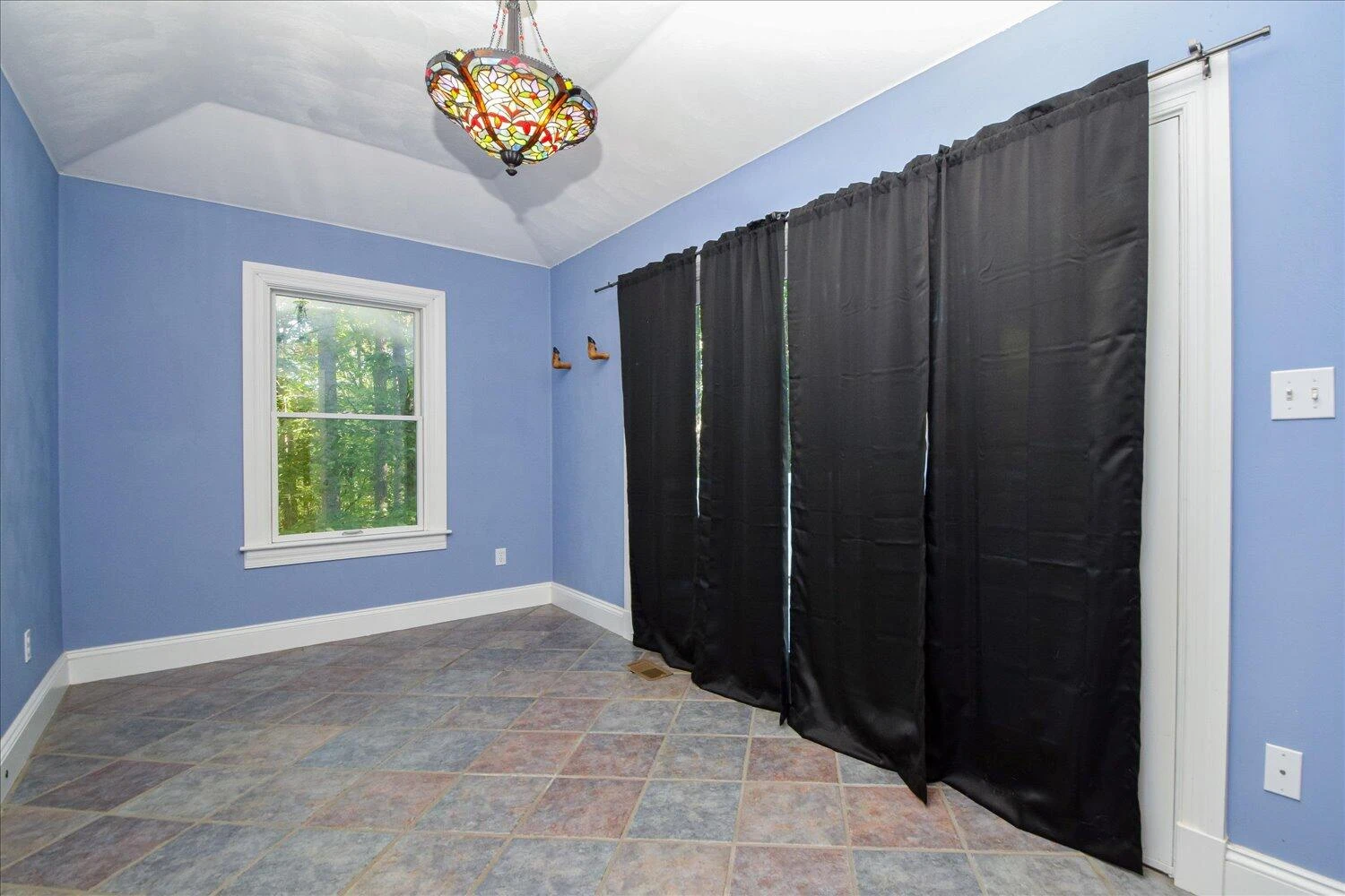 578 Kyles Mill RD - Photo 11